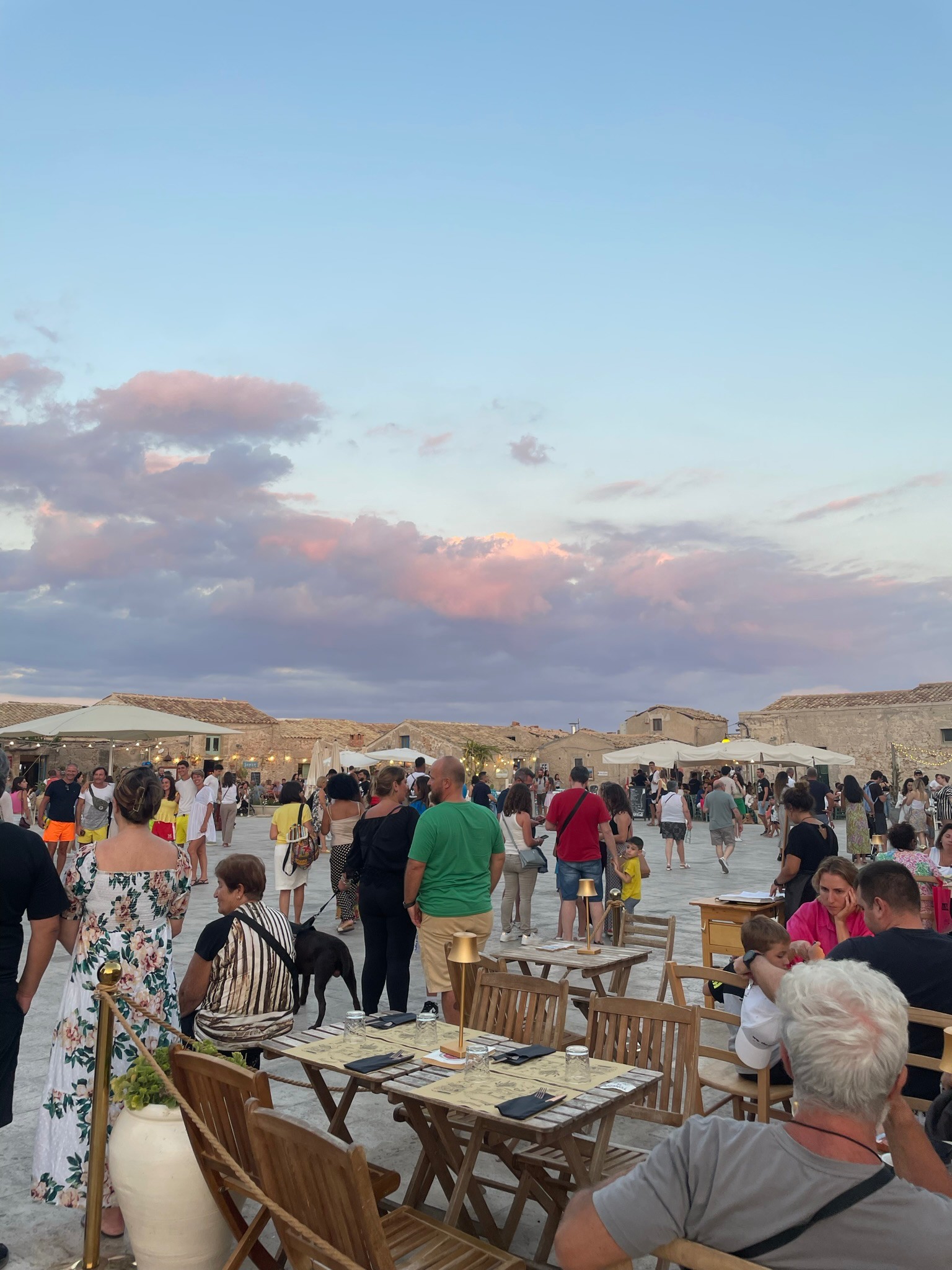 July versus August rhythm in Italy